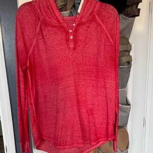 American Eagle Outfitters Red Long Sleeve Tee